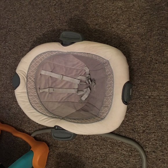 Baby swing